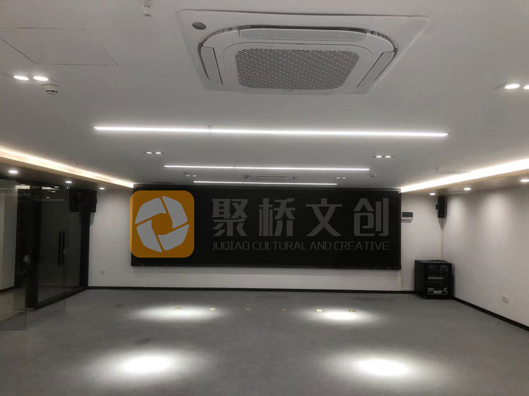 辦公樓整體辦公空間設計裝修，衛(wèi)生已搞好，待業(yè)主入駐